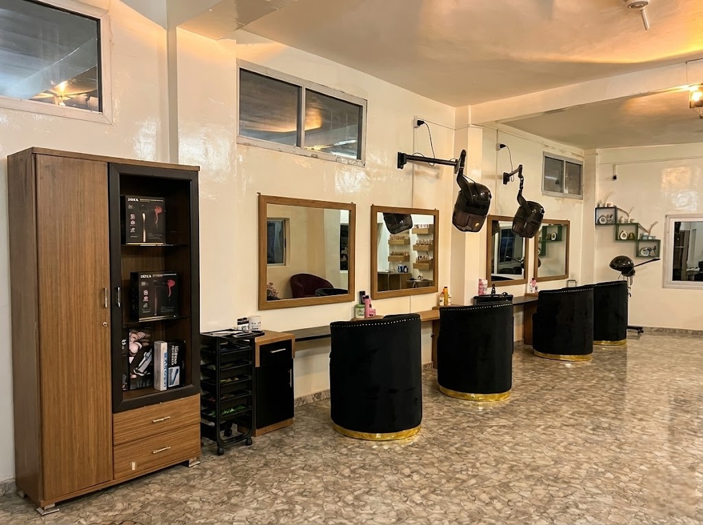 Brushing & Défrisage