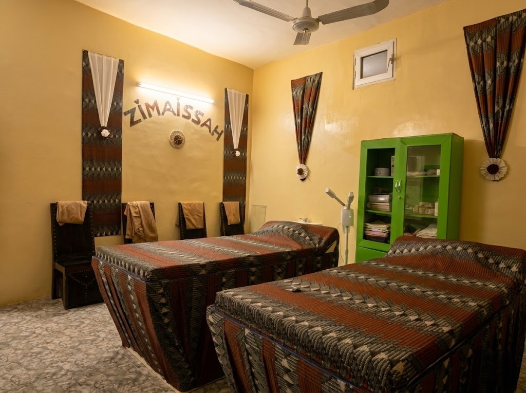 Spa & Hammam ZIMAISSAH - Intérieur luxueux avec décoration marocaine